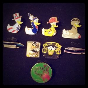 LOT OF 9 DISNEY TRADING PINS-DONALD DUCK&TRANSPOR